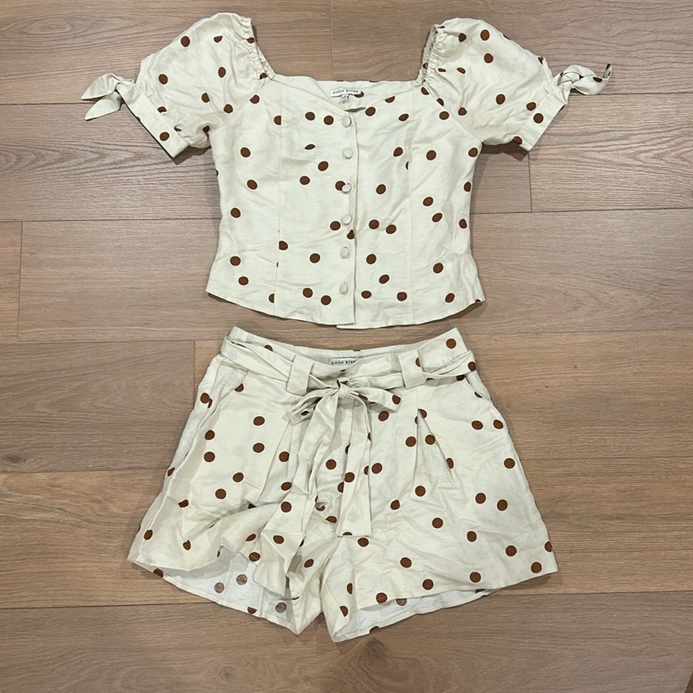 Anthropologie Moon River set size M